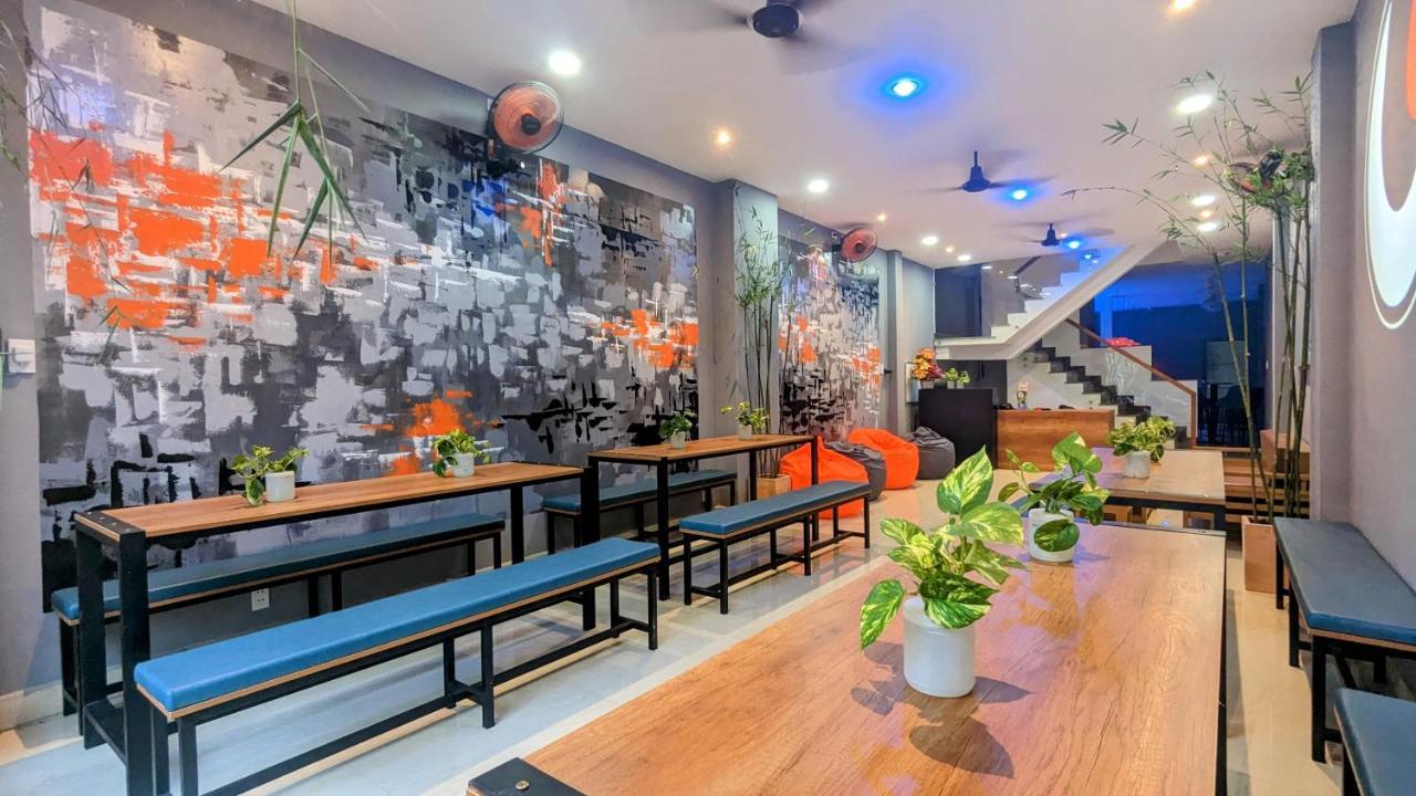 Base Backpackers Hostel โฮจิมินห์ซิตี้ ภายนอก รูปภาพ